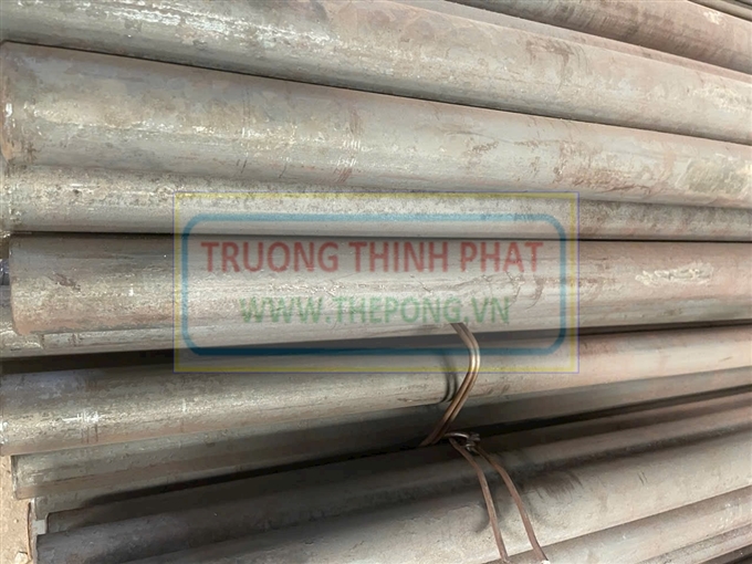 thép tròn đặc phi 140